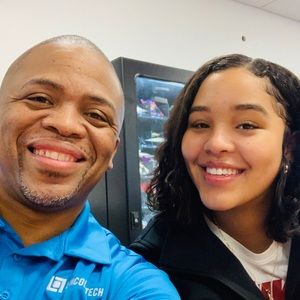 Meet your Posher, Derek